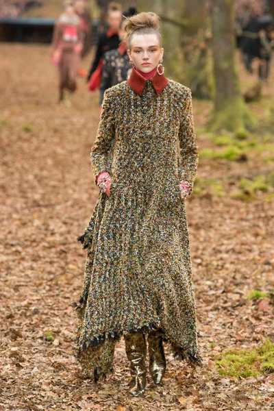 Look 26